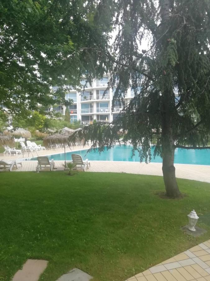 Atlantis Resort D111 Апартамент Burgas Luaran gambar